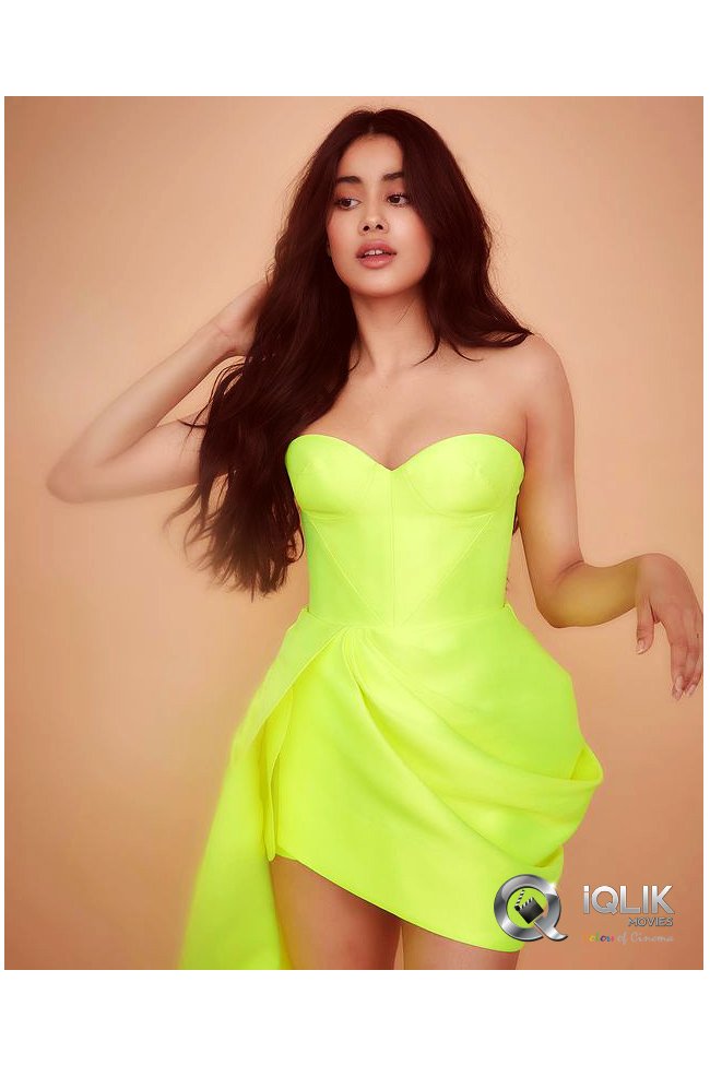 Janhvi-Kapoor